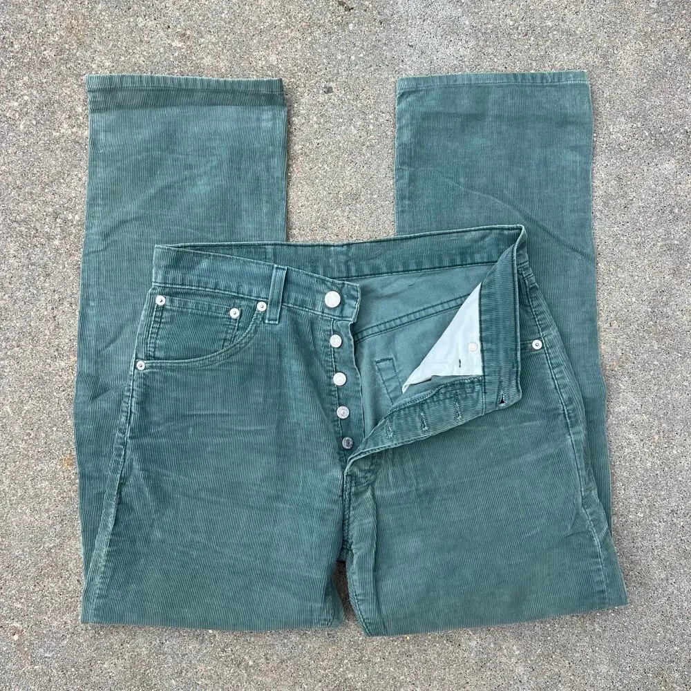 Vintage Y2K Levi’s 551 Button Fly Original Fit Straight Leg Green Corduroy 31x34